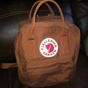 Fjallraven Kanken mini classic backpack